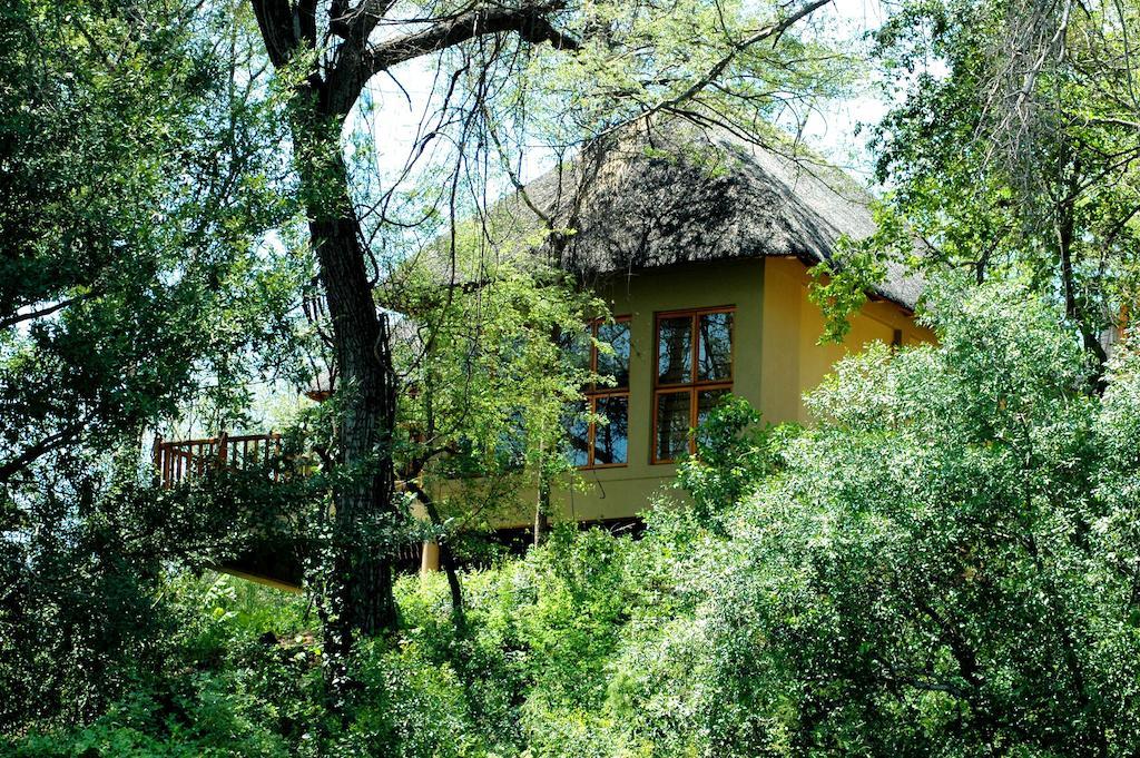 Divava Okavango Resort And Spa Bagani Esterno foto